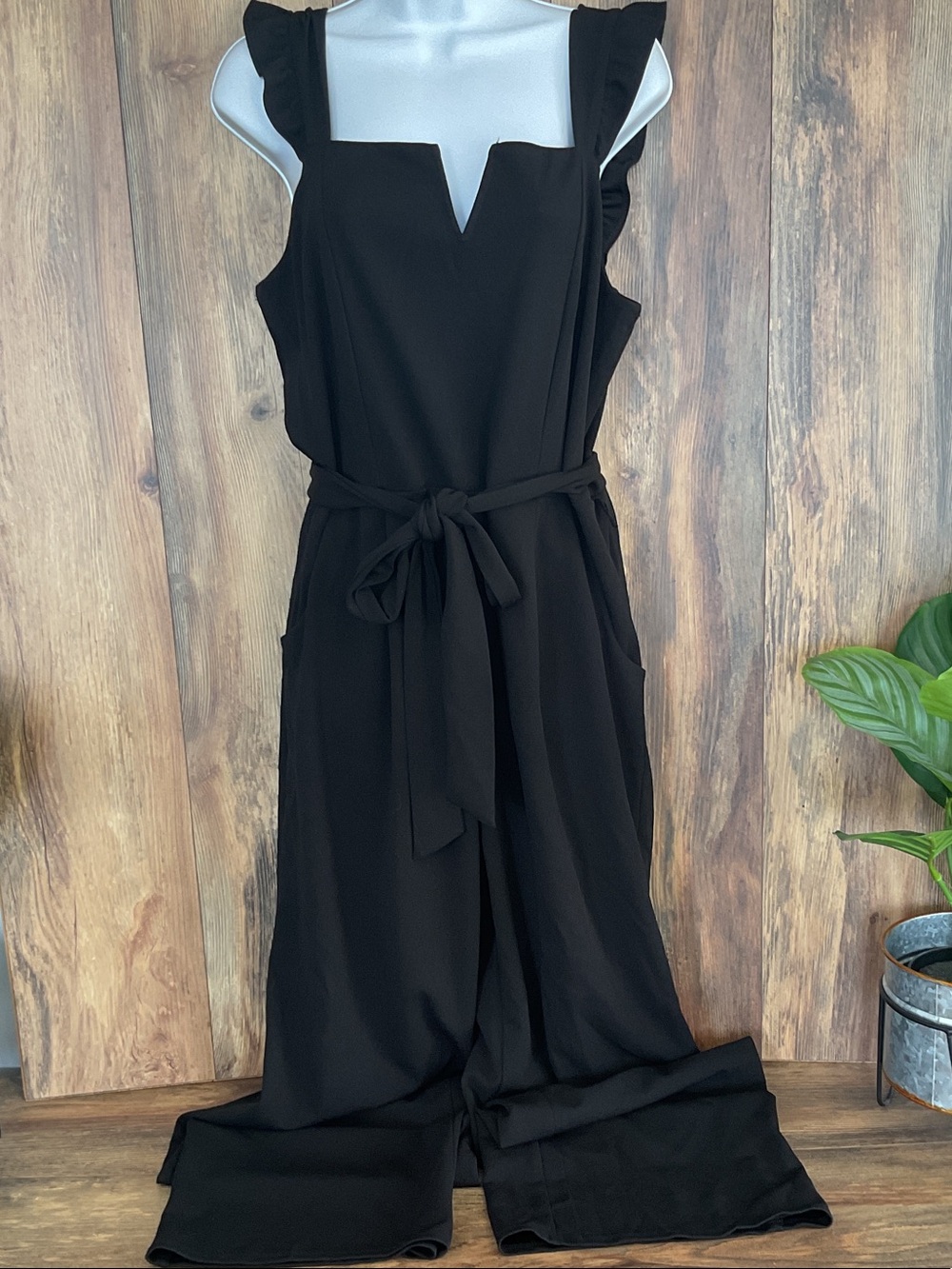 Willow + Root Sleeveless Black Wide-Leg Jumpsuit with Tie Waist XL 353B